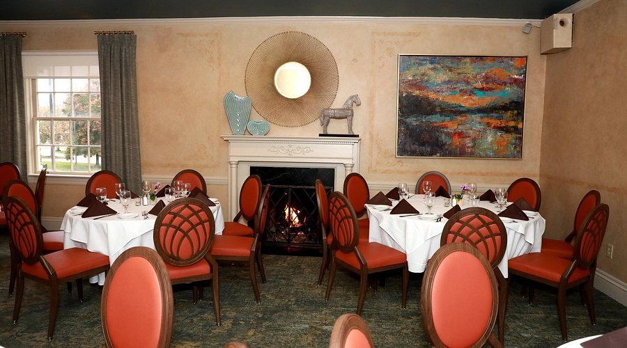 Mere Bulles Restaurant & Events